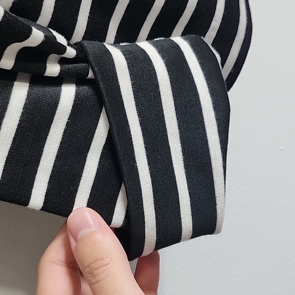 LM Studio Black/White Zebra Striped Button Up Blazer With Lined Back Canadian - Picture 8 of 9